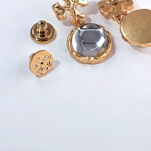 Tory Burch Roxanne Gold Logo, Clear Resin Dangle Stud Earring’s - Picture 4 of 5